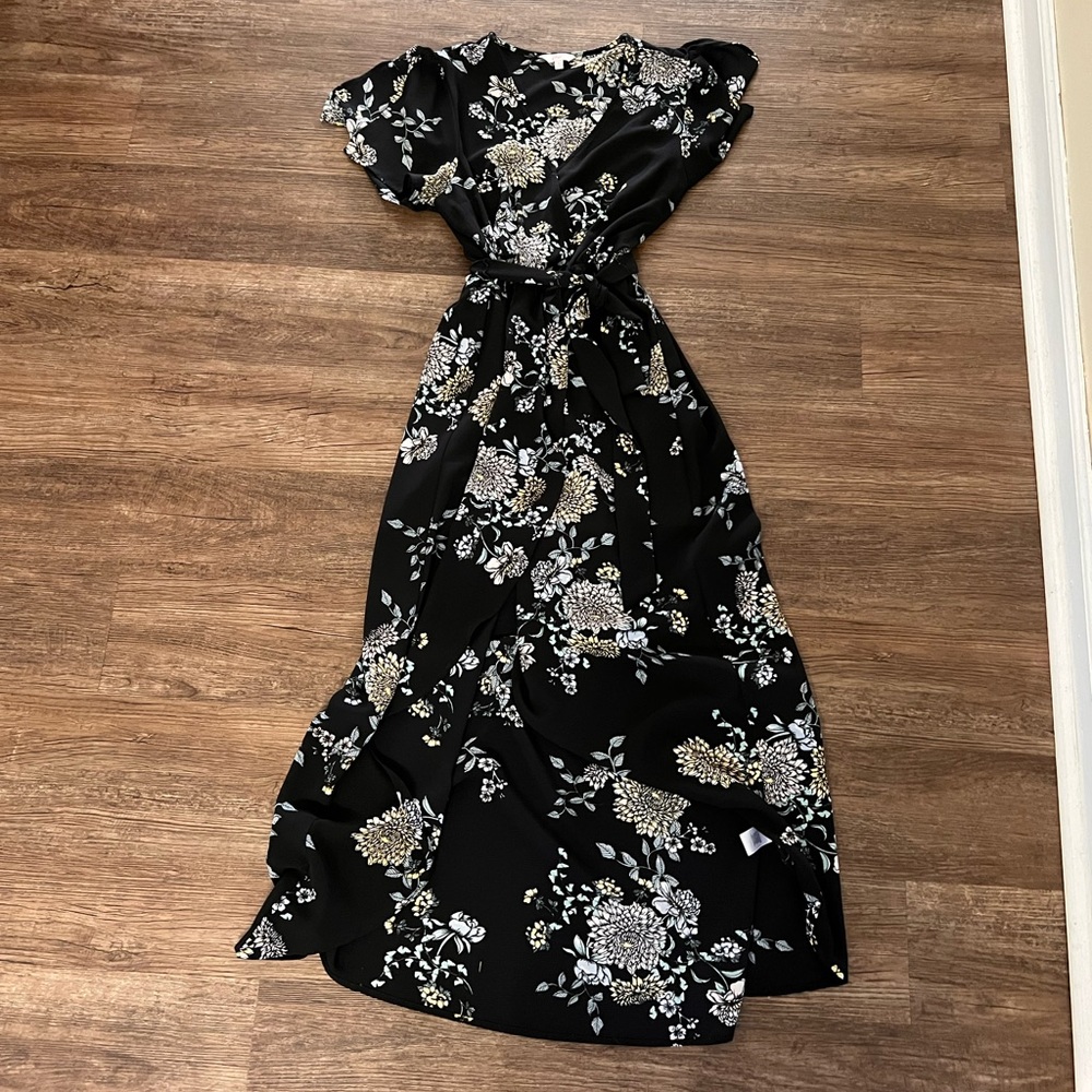 🖤🌿HOST PICK🌿🖤 Floral Romper Dress